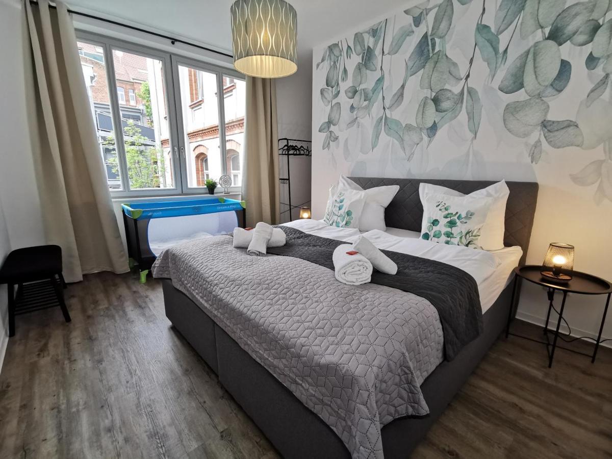 Bohnapartments - Town House Am Stadtpark - Gratis Parkplatz - Wlan Erfurt Kültér fotó